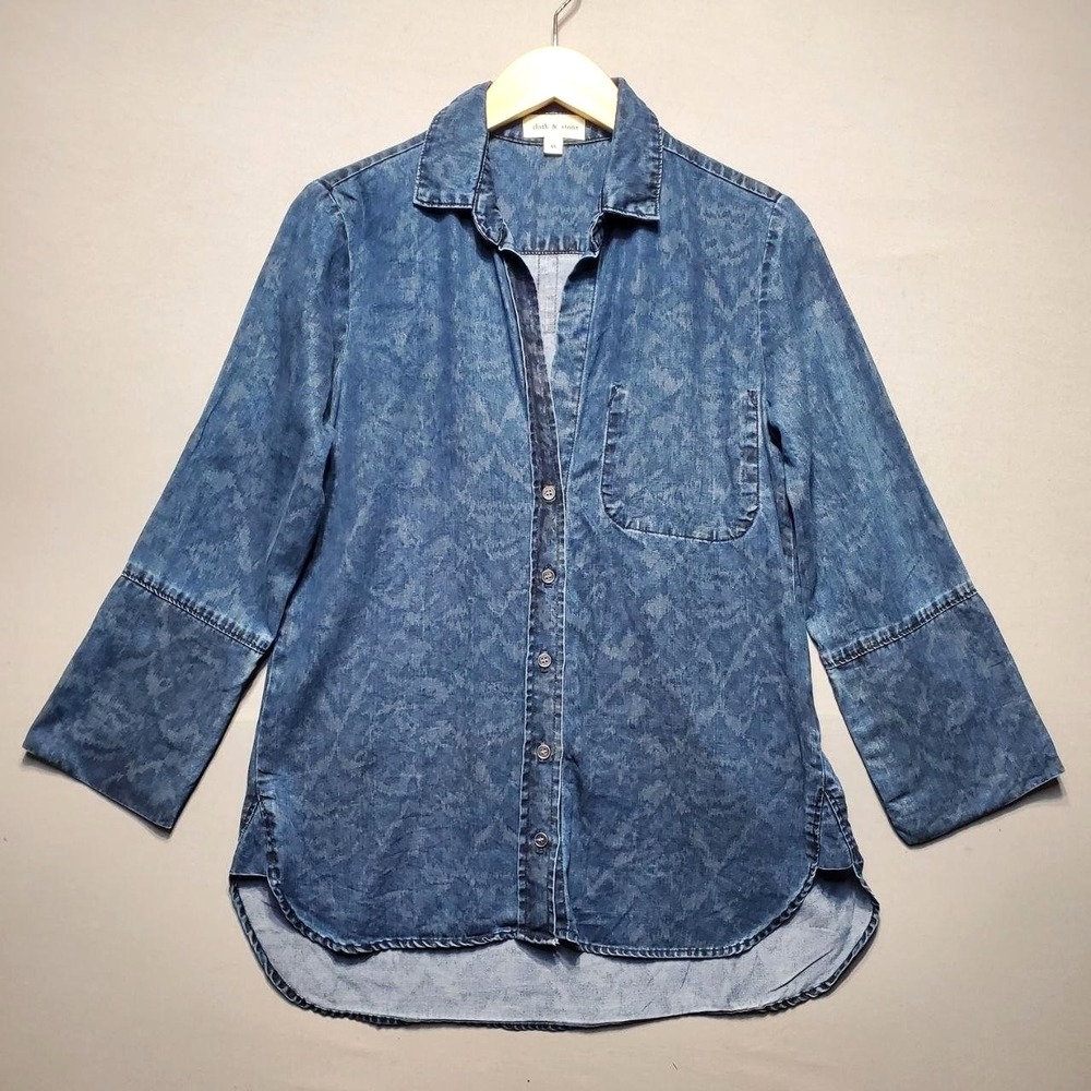 Anthropologie Cloth & Stone Safa Snake Print Button Down Top Womens XS Blue Boho
